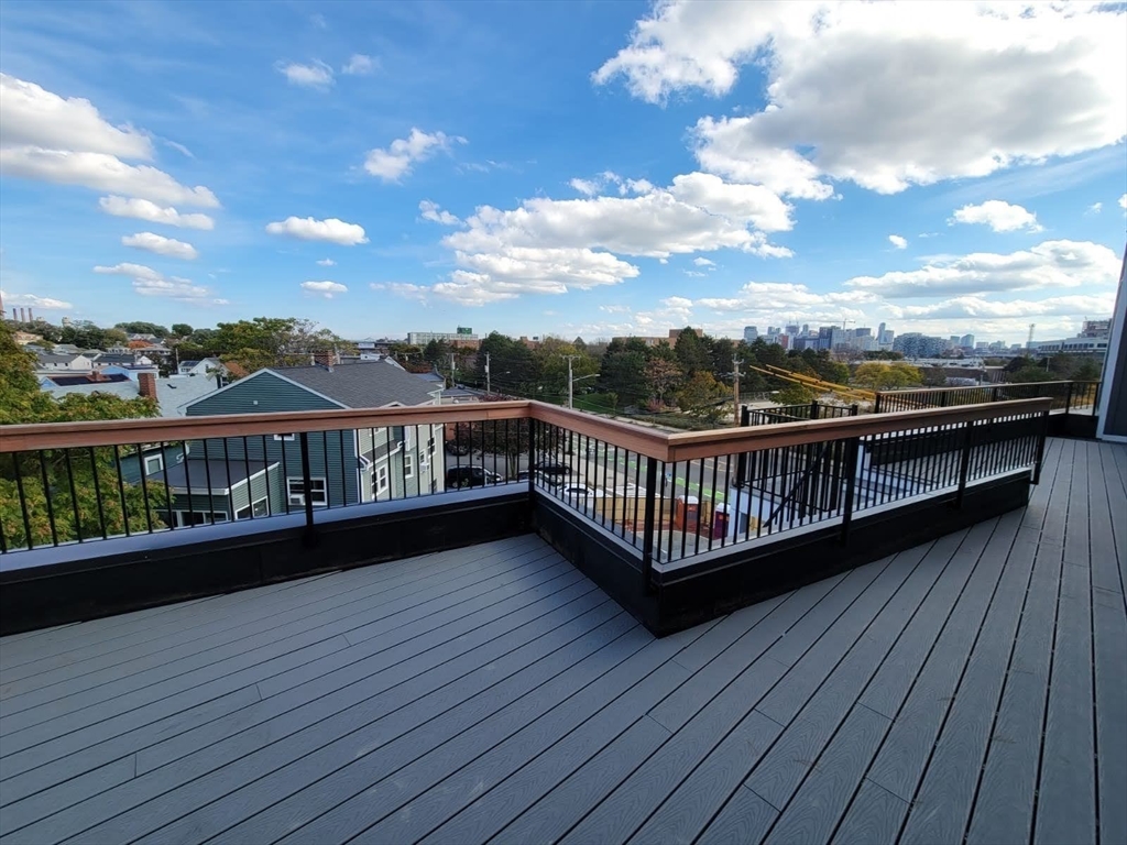 105 Washington St. # 2B