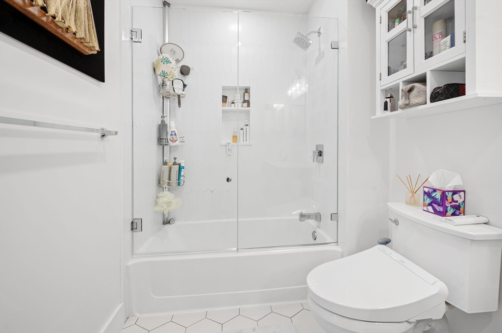 105 Washington St. # 2B