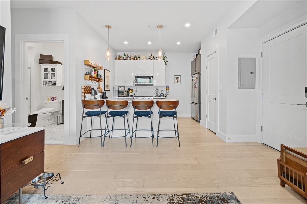 105 Washington St. # 2B