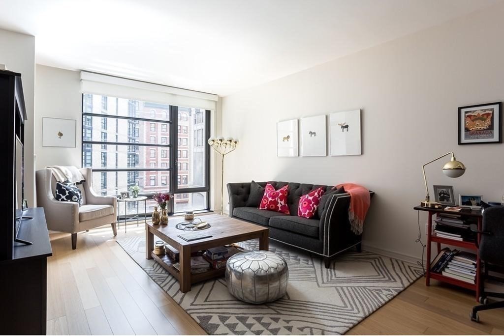 580 Washington Street # 5D