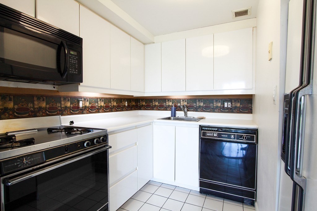 170 Tremont St # 701