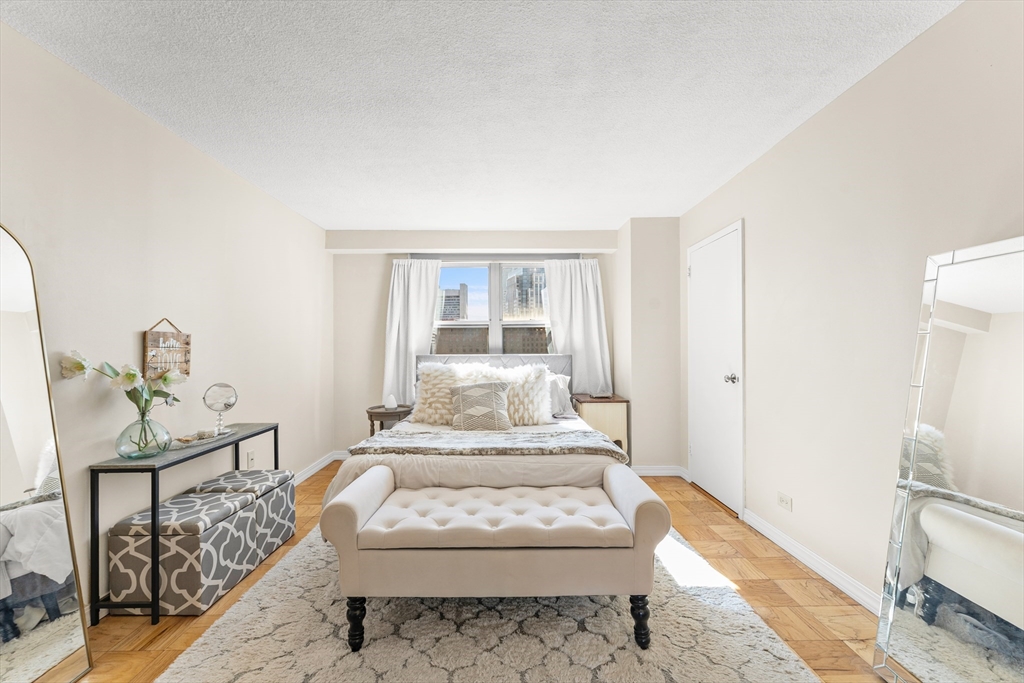 151 Tremont Street # 22U