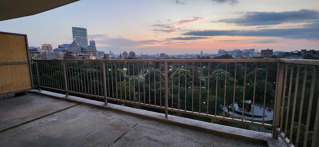 151 Tremont St # 11K