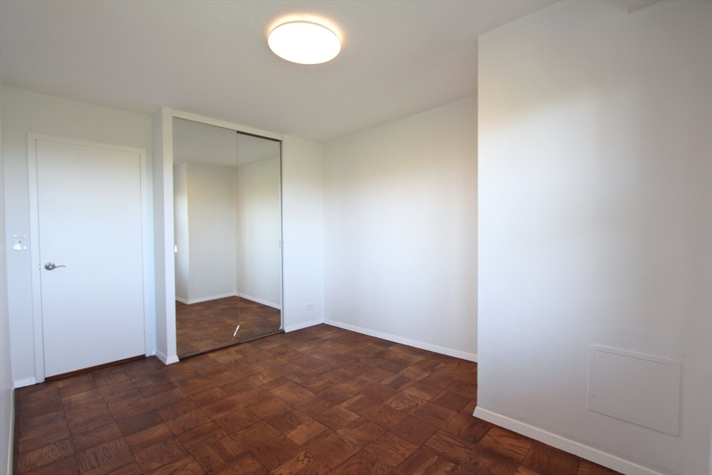 151 Tremont St # 11K