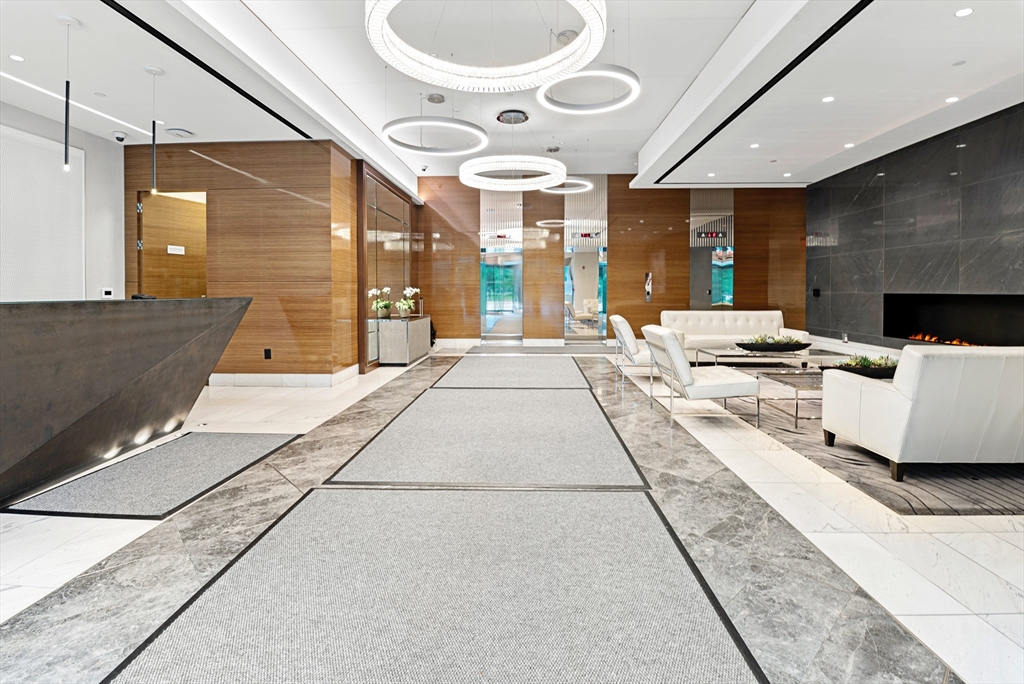 151 Tremont St # 23P