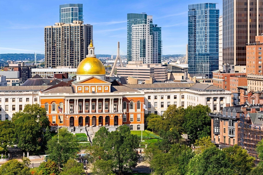 151 Tremont St # 23P