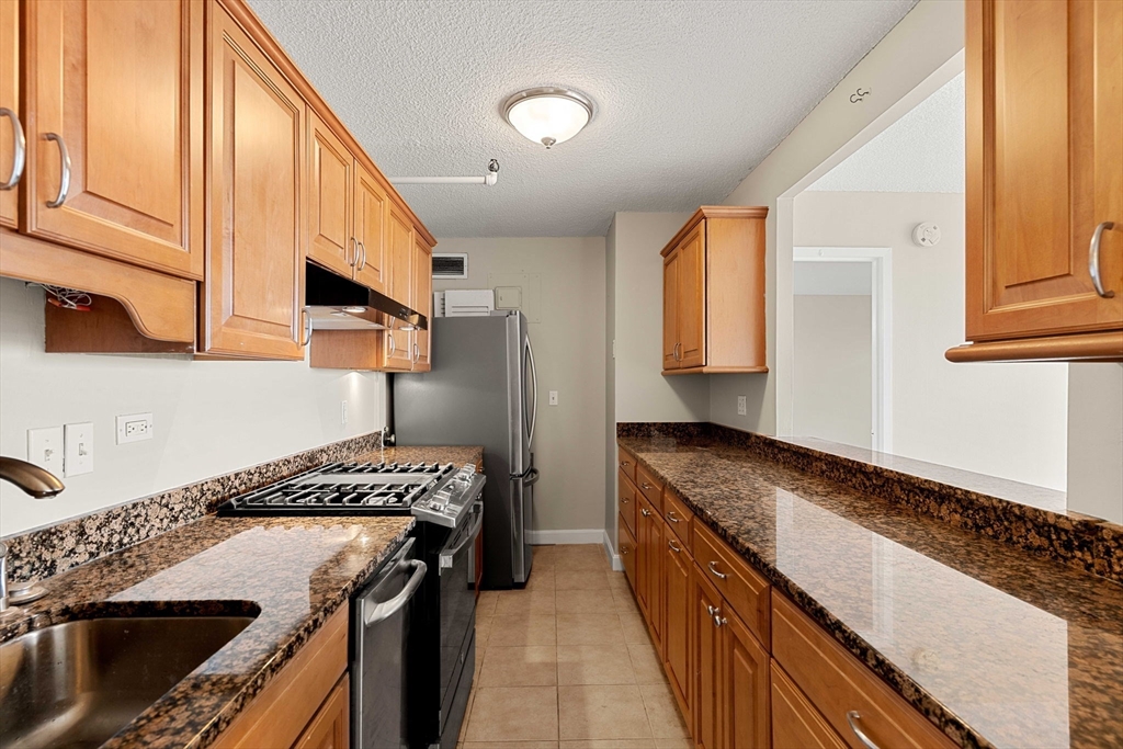 151 Tremont St # 23P