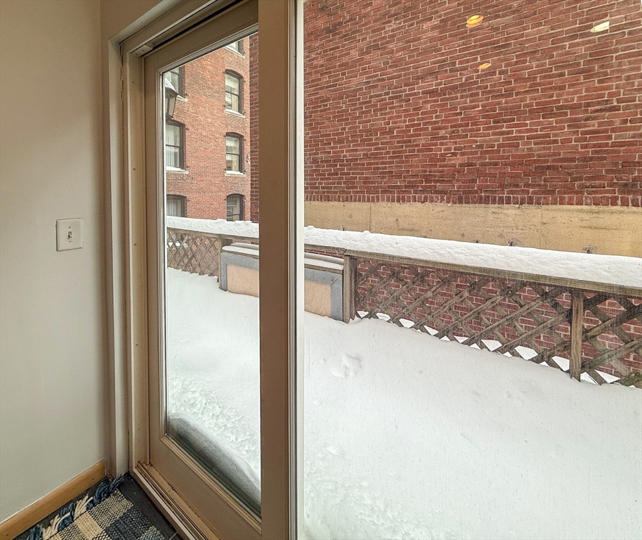 49-51 Temple Place # 3R