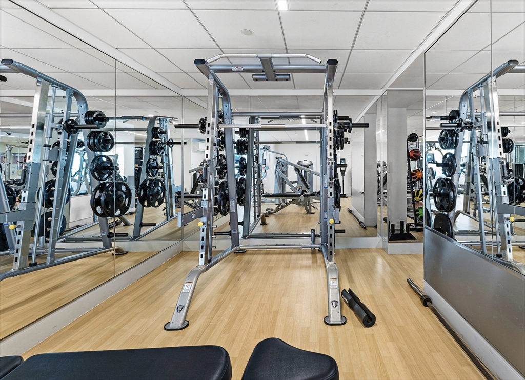 151 Tremont St # 11U