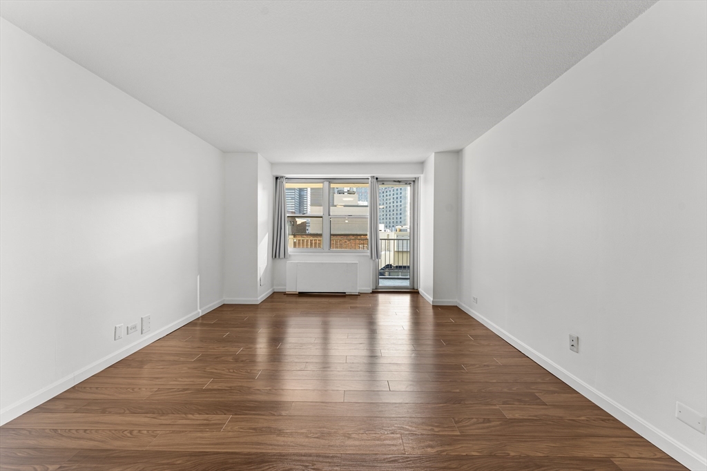 151 Tremont St # 11U