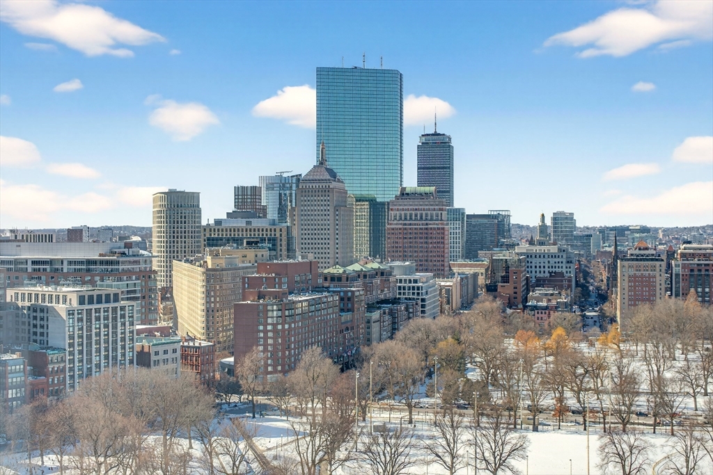 151 Tremont St # 24P