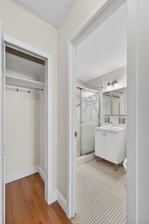 151 Tremont St # 24P