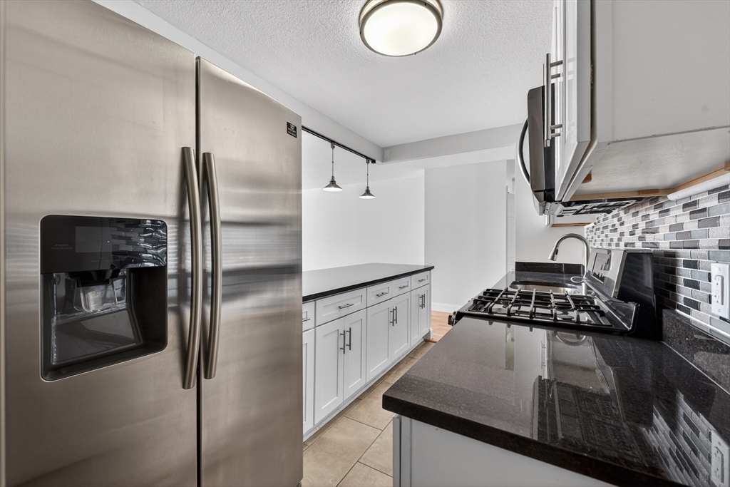 151 Tremont St # 24P