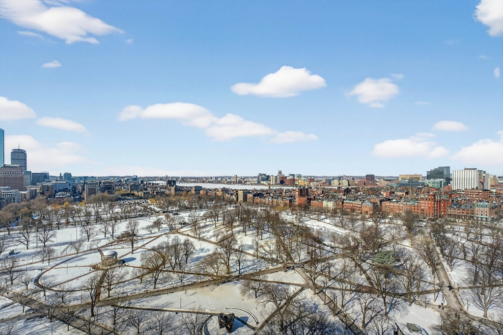 151 Tremont St # 24P