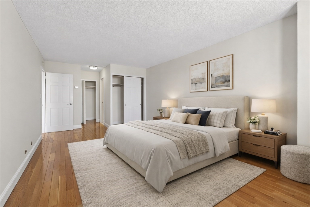 151 Tremont St # 24P