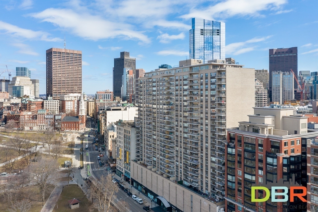 151 Tremont St # 12U