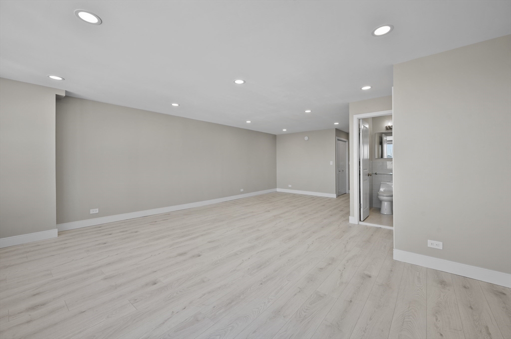 151 Tremont St # 18M