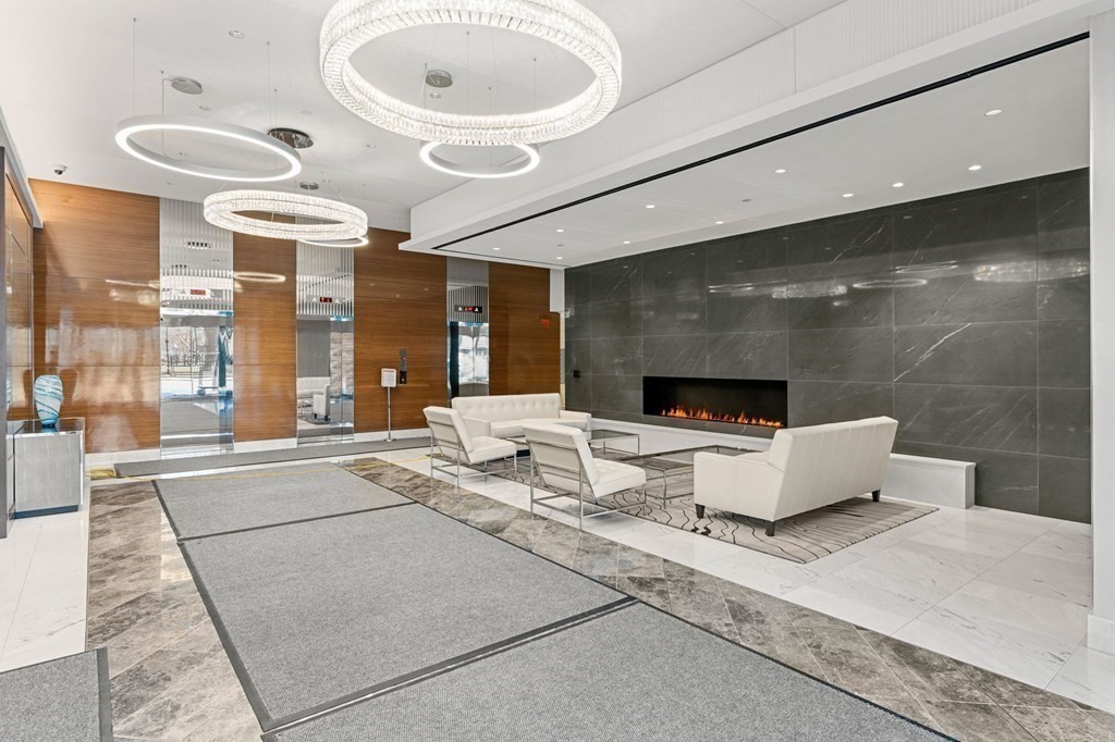 151 Tremont St # 25K