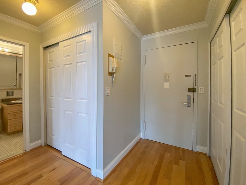 151 Tremont Street # 24S