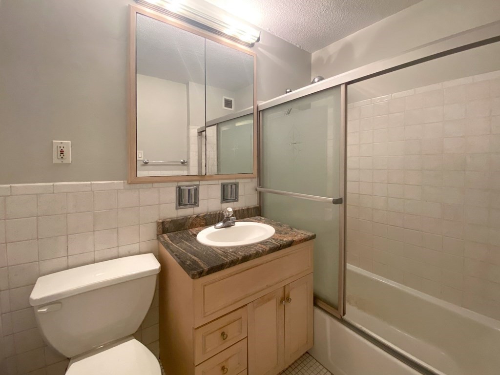 151 Tremont Street # 24S