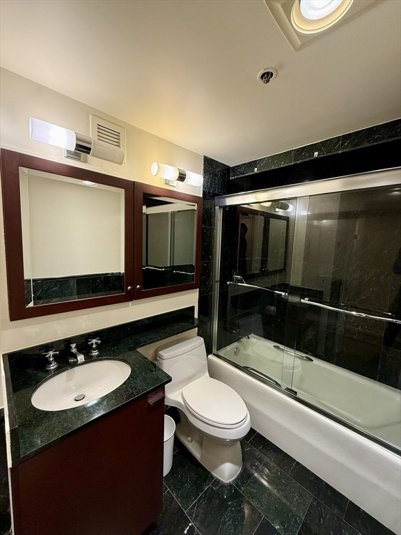 170 Tremont St # 307