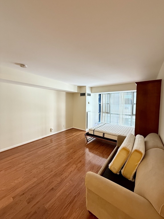 170 Tremont St # 307