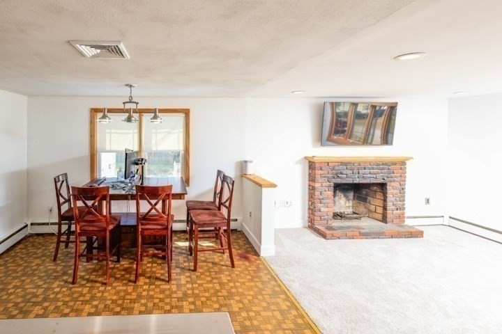 16 Willow Rd