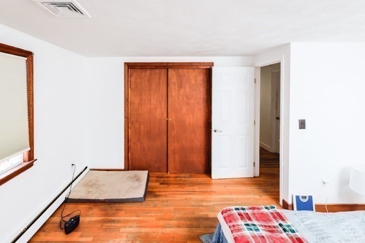 16 Willow Rd