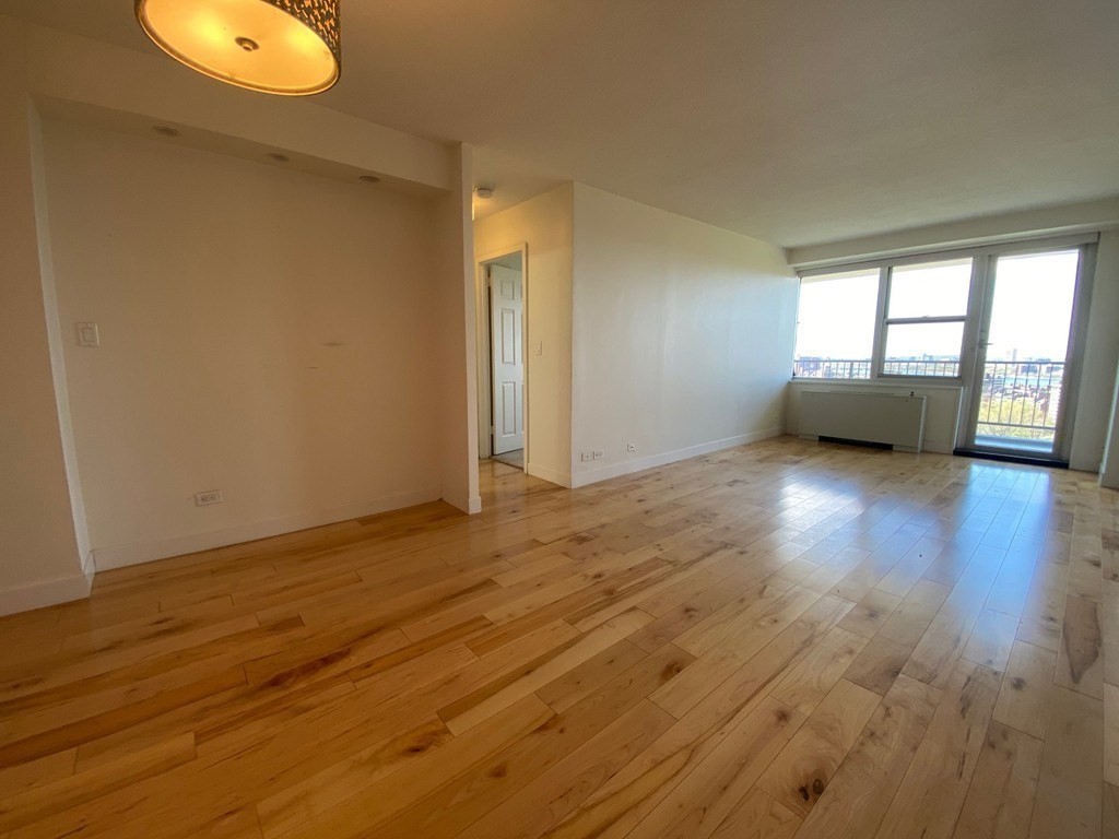 151 Tremont St # 18K