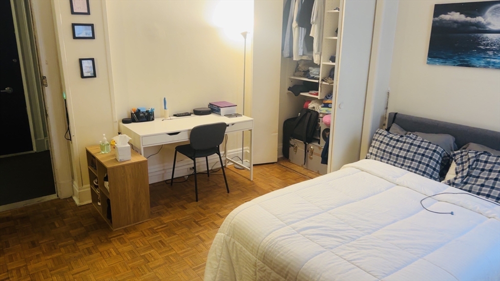 21 Beacon # 6D