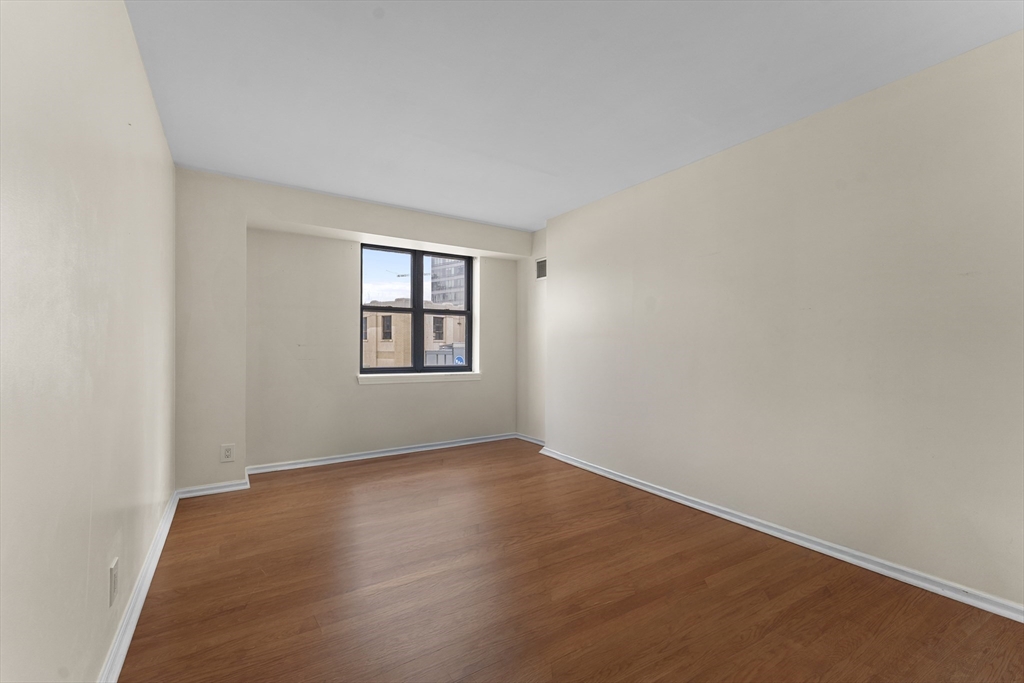 170 Tremont St # 1501