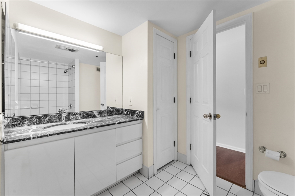 170 Tremont St # 1501
