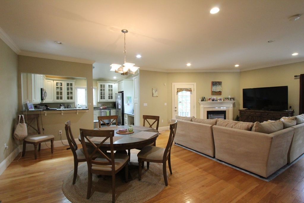 31-33 Florence St # 31