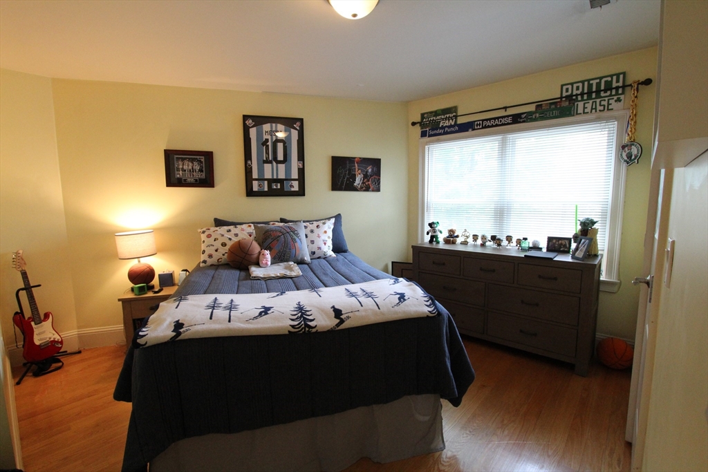 31-33 Florence St # 31