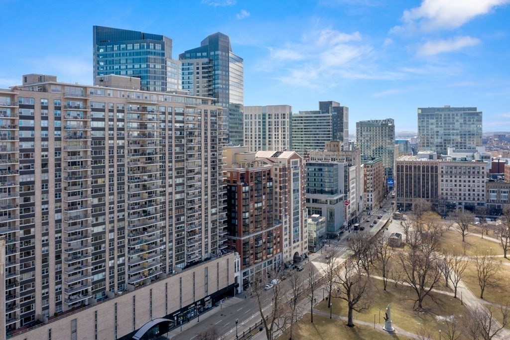 151 Tremont St # 16A