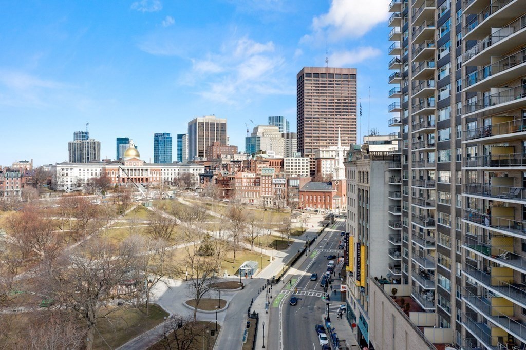 151 Tremont St # 16A