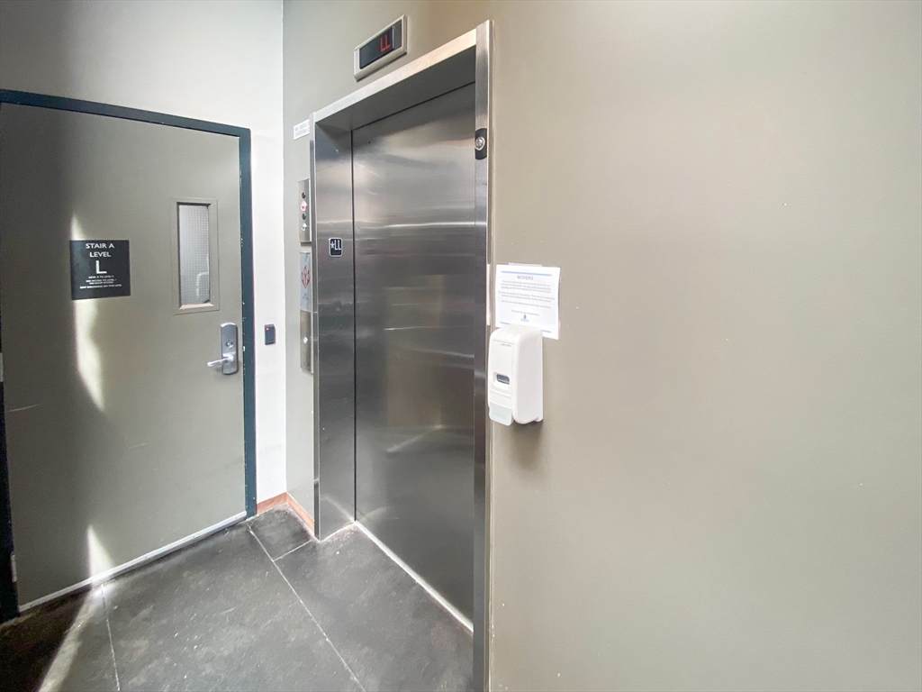 90 Wareham St # 407