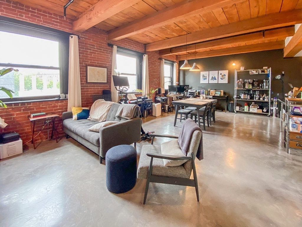 90 Wareham St # 407
