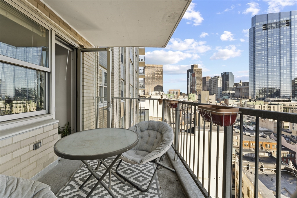 151 Tremont St # 19T