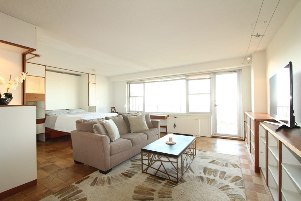 151 Tremont # 25K