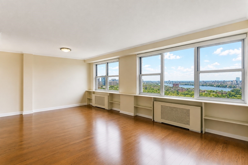 151 Tremont St # H Unit: 26-H