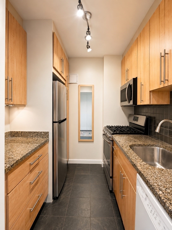 151 Tremont # 26K