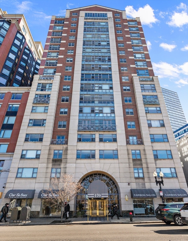 170 Tremont St Unit: Parking