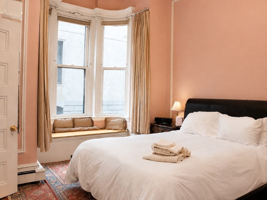 21 Beacon St # 3R