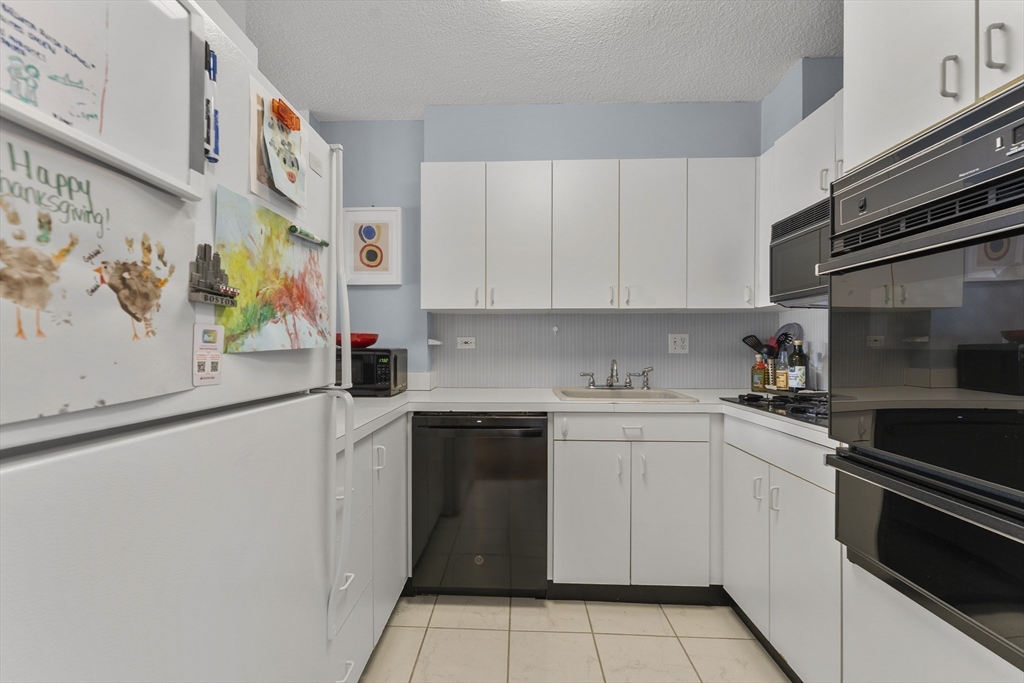 151 Tremont # T Unit: 19-T