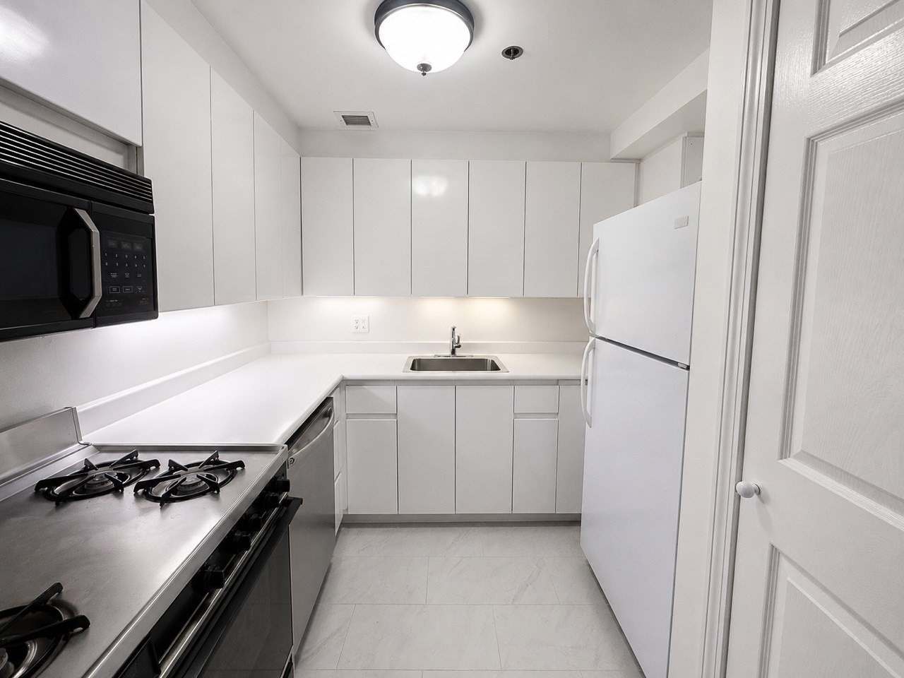 170 Tremont St # 205