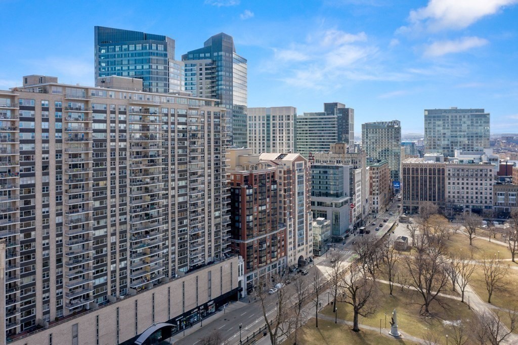 151 Tremont Street # 25R