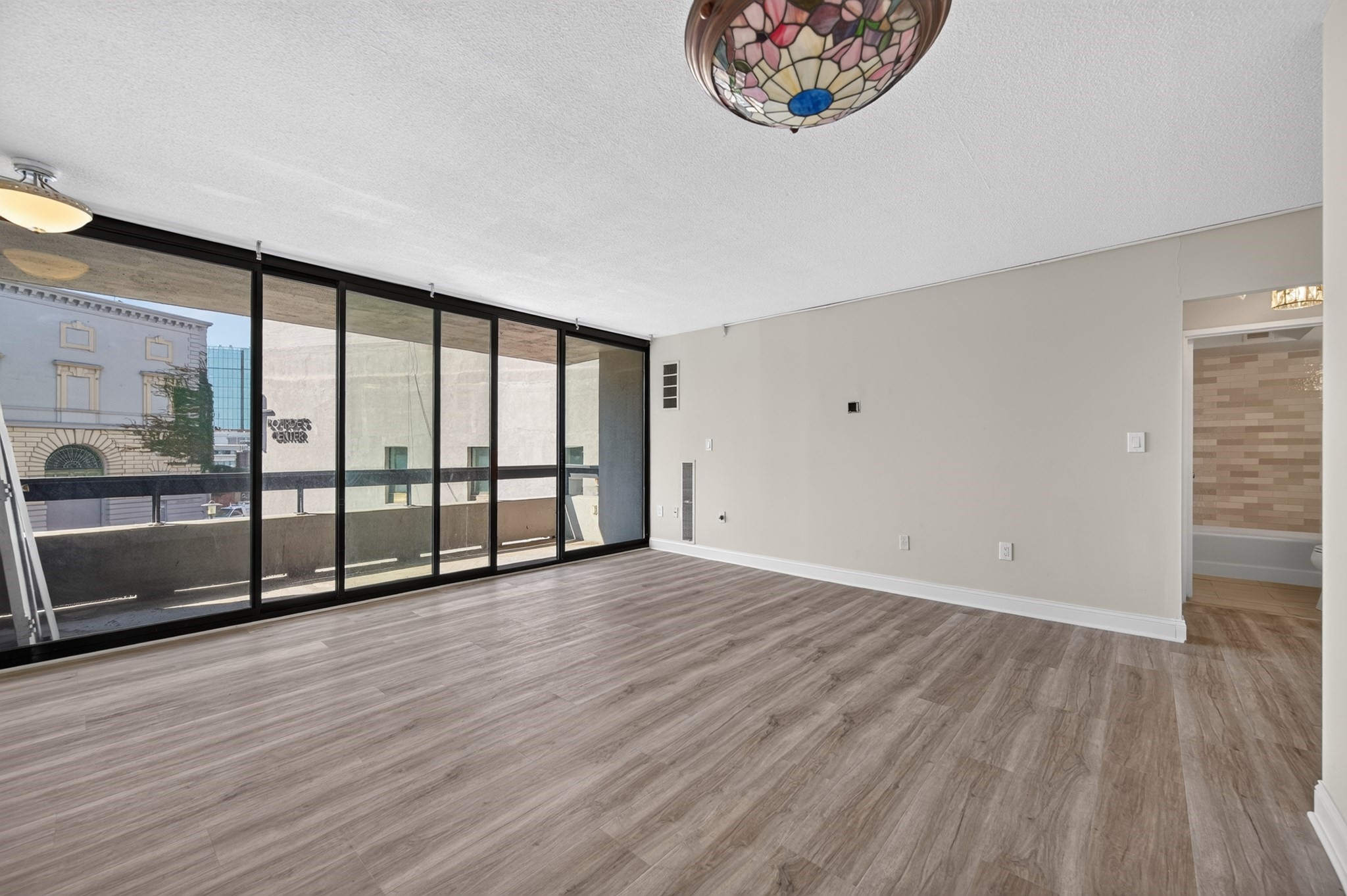 566 Commonwealth Ave # 308