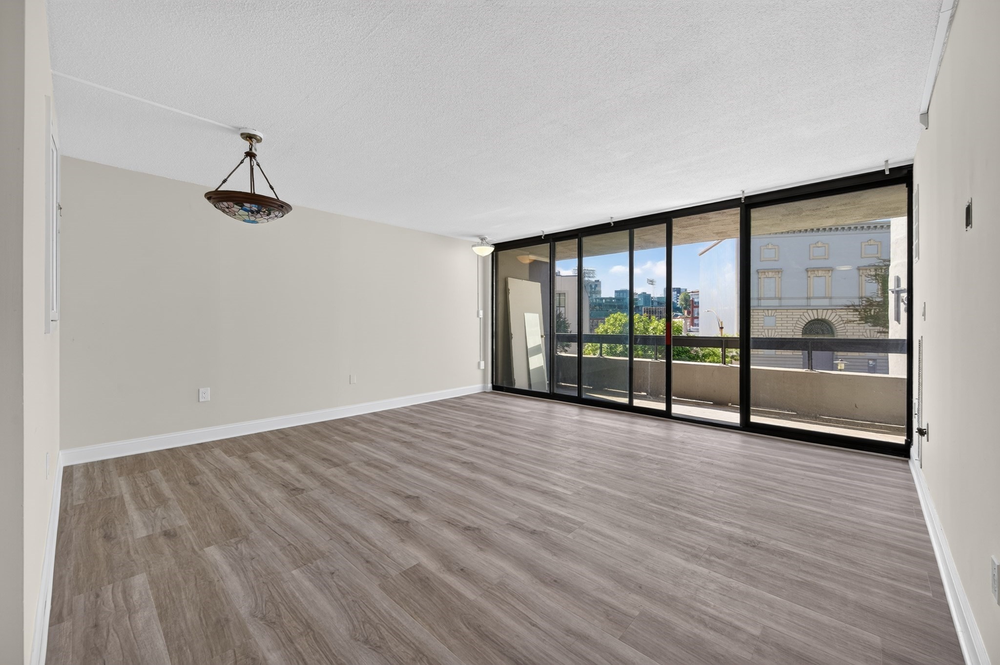 566 Commonwealth Ave # 308