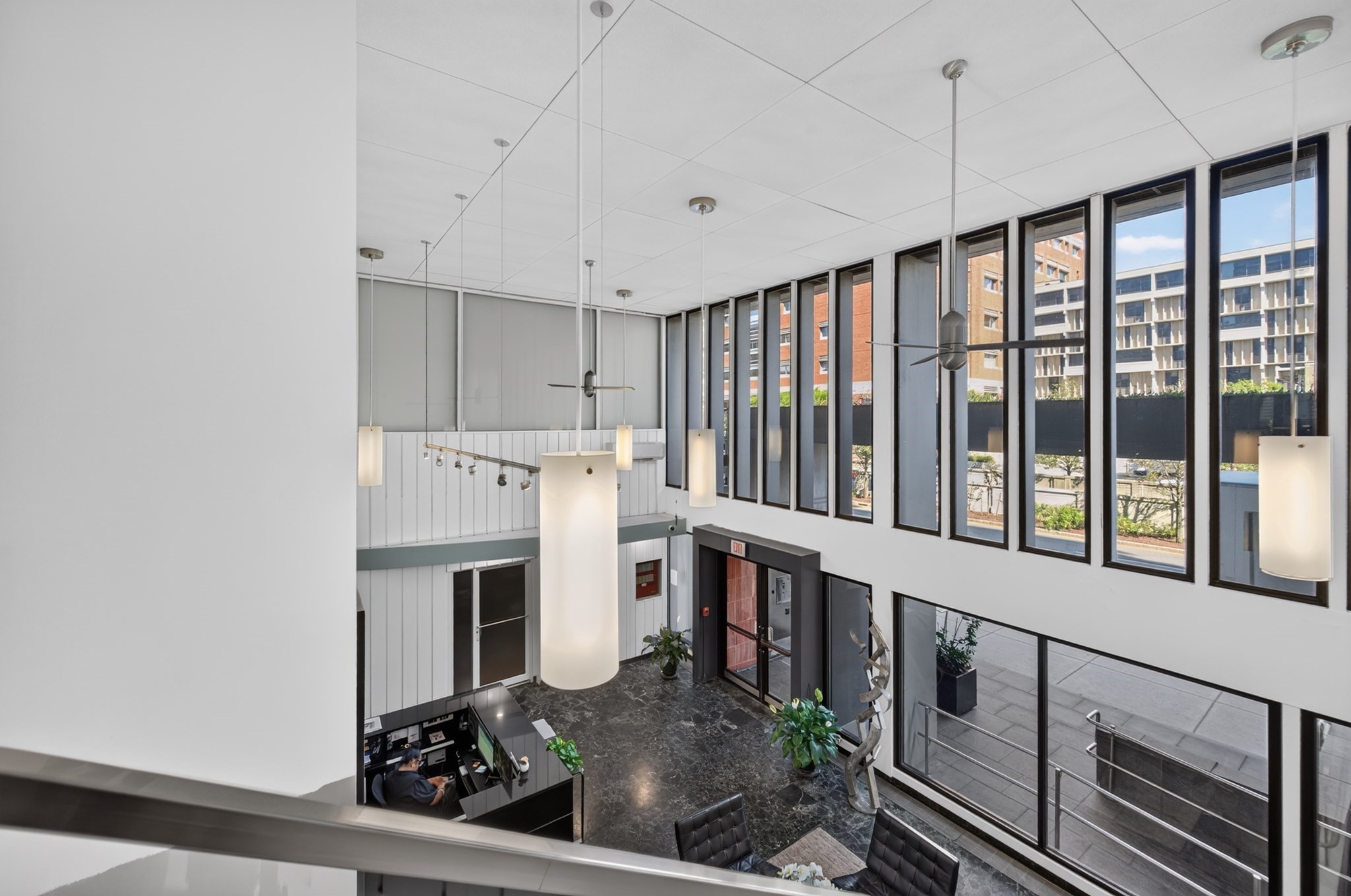 566 Commonwealth Ave # 308